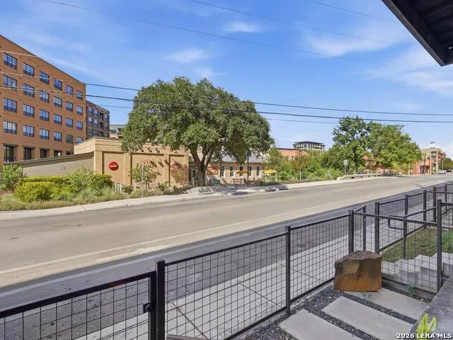 112 Newell Ave San Antonio, TX 78212