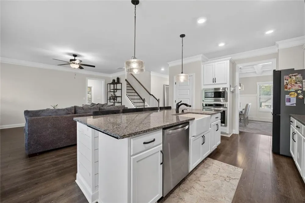 3501 Bentley Farms Way Loganville, GA 30052