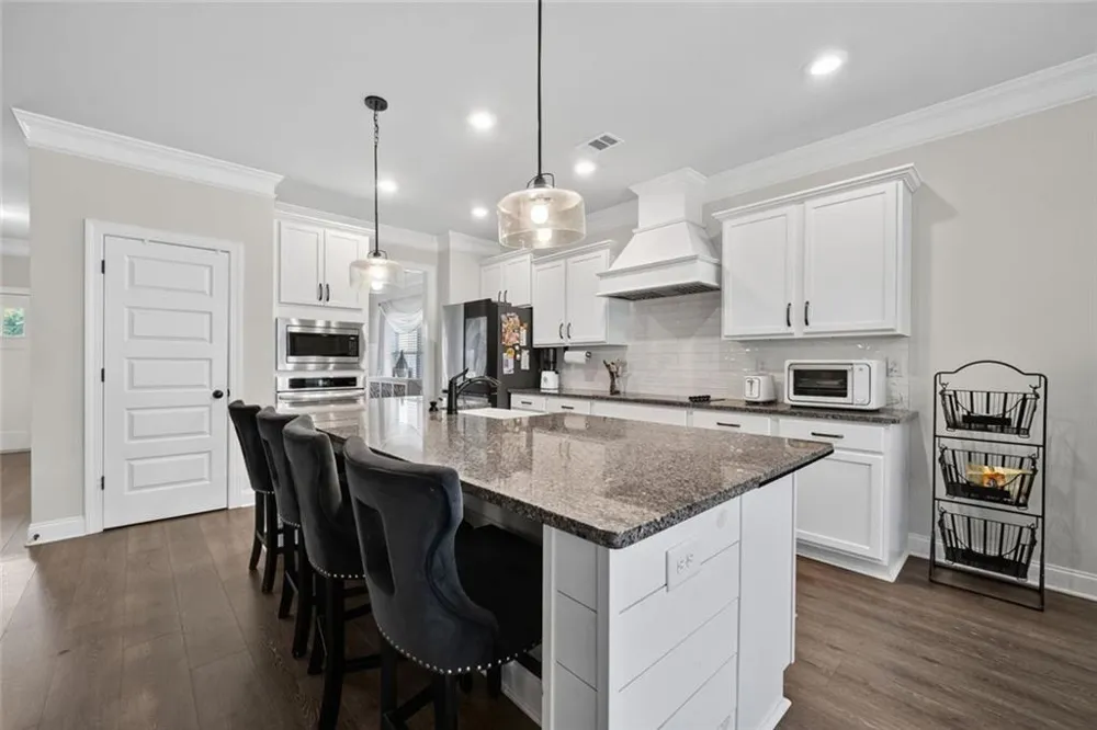 3501 Bentley Farms Way Loganville, GA 30052