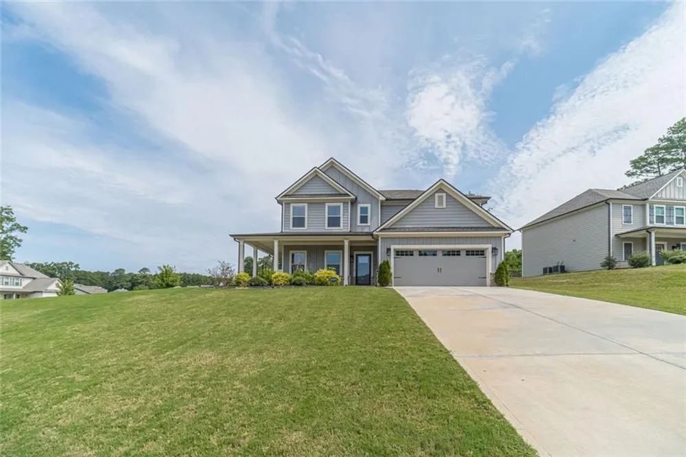 3501 Bentley Farms Way Loganville, GA 30052