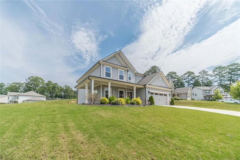 3501 Bentley Farms Way Loganville, GA 30052