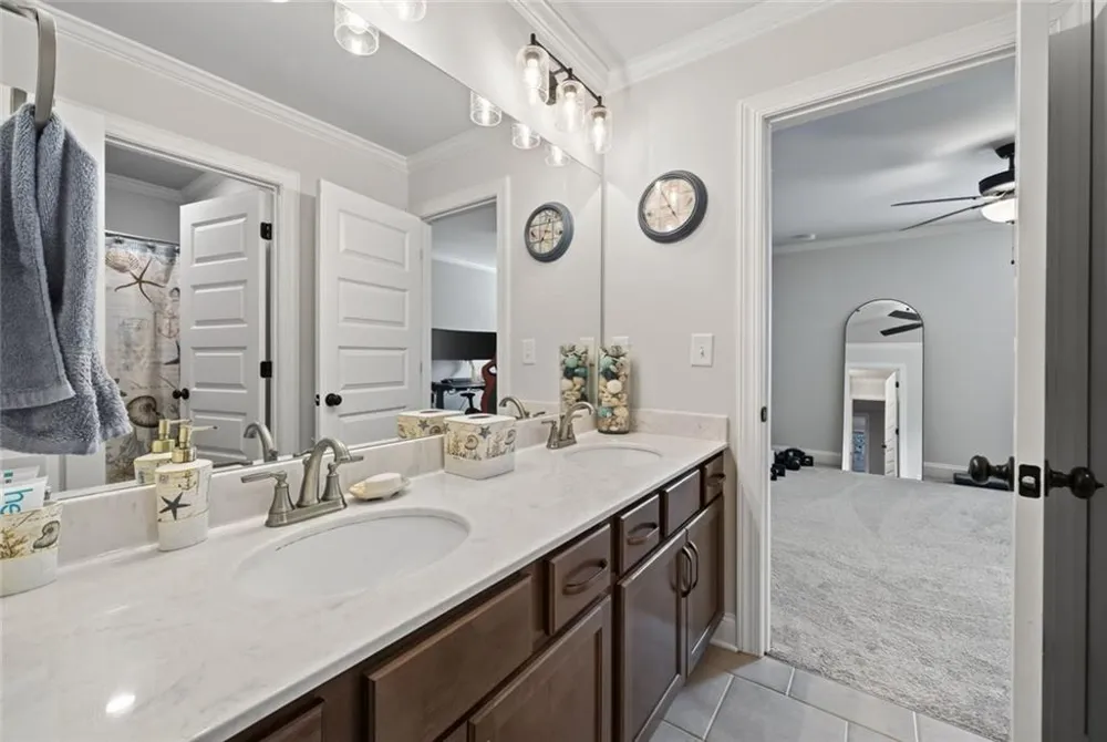 3501 Bentley Farms Way Loganville, GA 30052