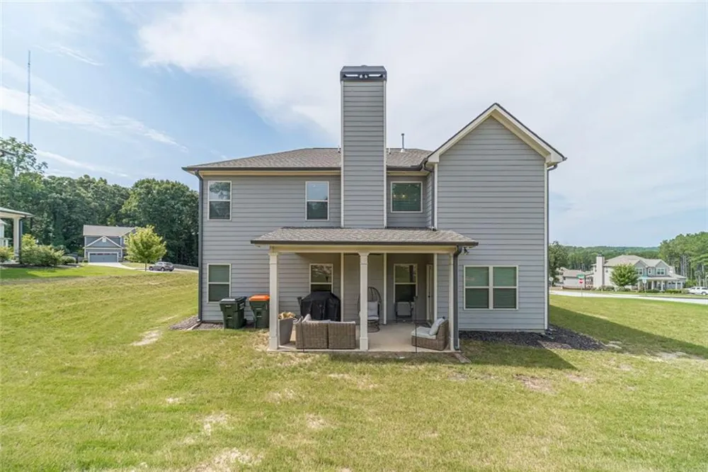 3501 Bentley Farms Way Loganville, GA 30052