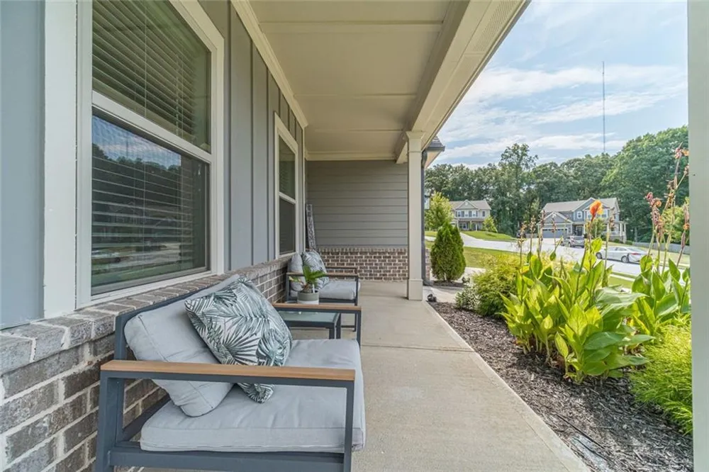 3501 Bentley Farms Way Loganville, GA 30052