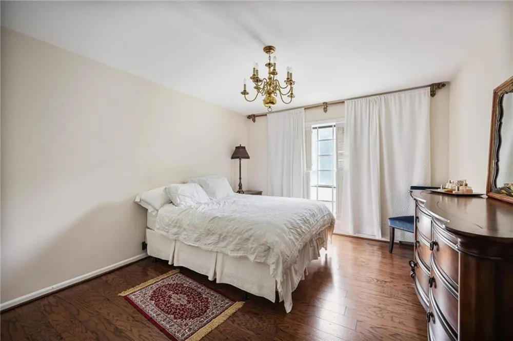 6851 Roswell Road #F5 Sandy Springs, GA 30328