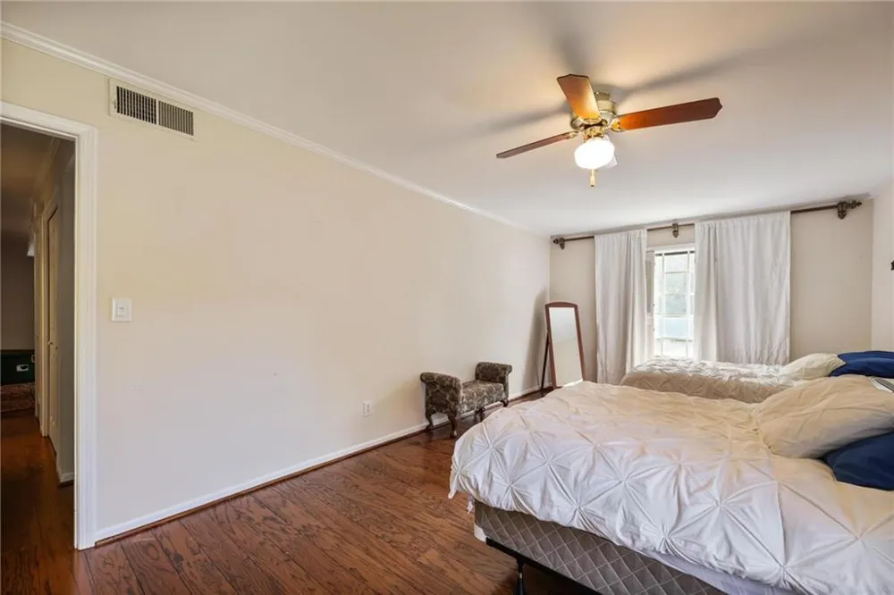 6851 Roswell Road #F5 Sandy Springs, GA 30328