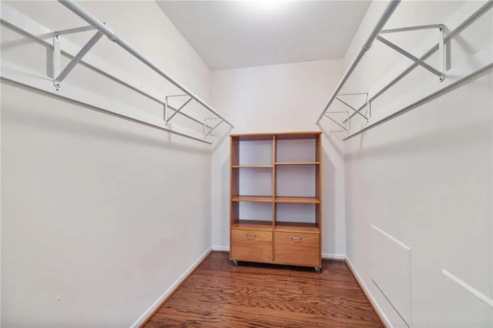 6851 Roswell Road #F5 Sandy Springs, GA 30328