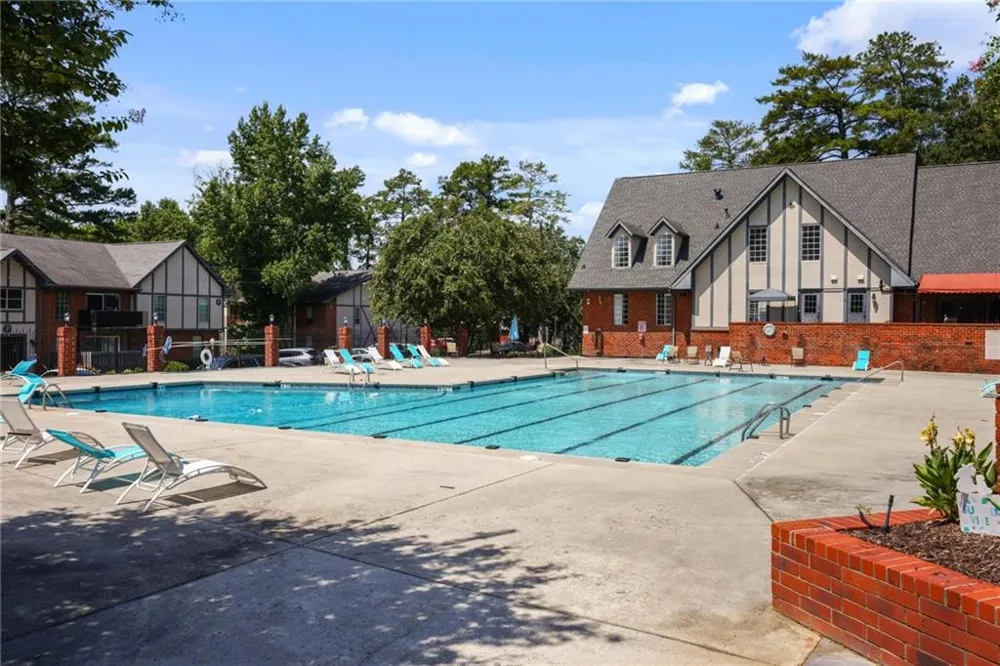 6851 Roswell Road #F5 Sandy Springs, GA 30328