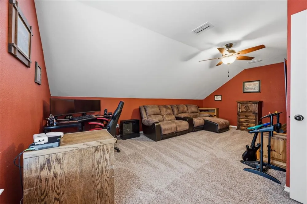104 Caballos Lane Springtown, TX 76082