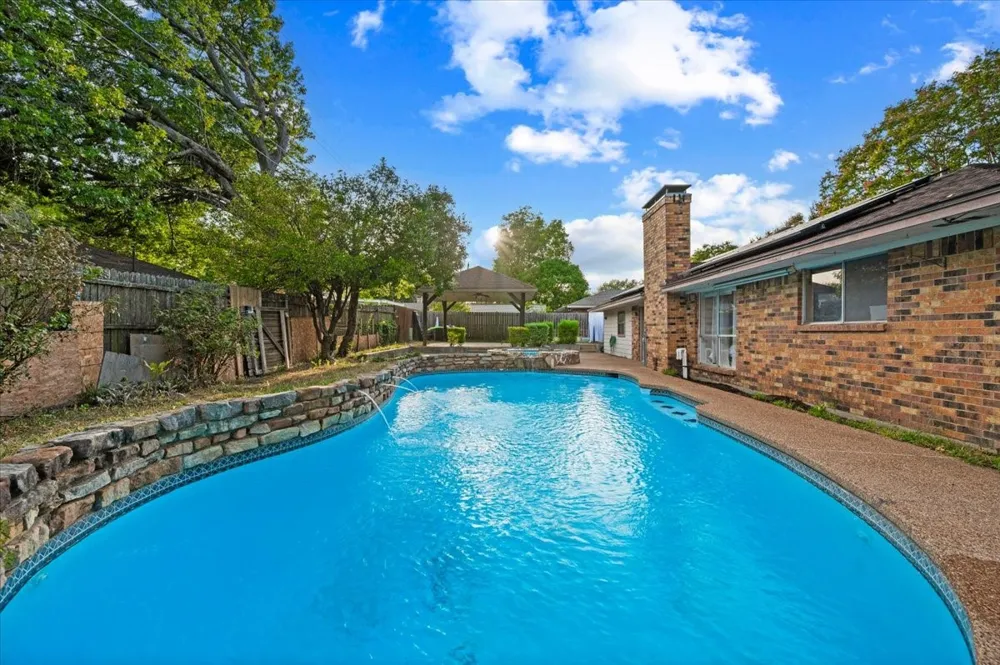622 Wilson Court Duncanville, TX 75137