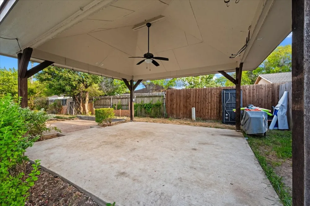 622 Wilson Court Duncanville, TX 75137