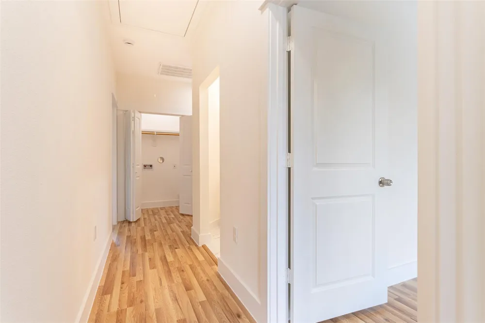 8923 De Priest Street Houston, TX 77088