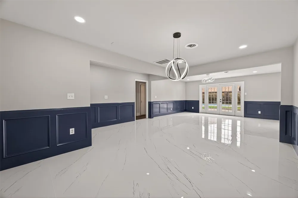 9623 Meadowglen Lane Houston, TX 77063