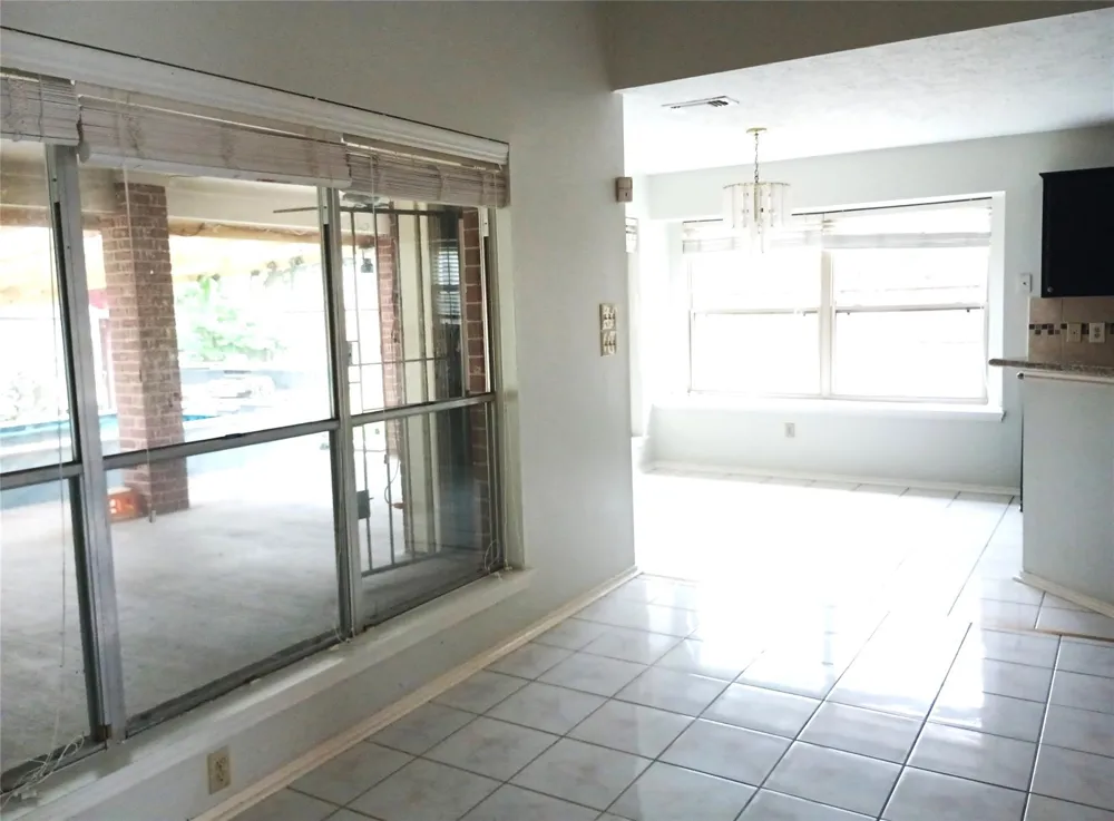 16355 Flint Run Way Sugar Land, TX 77498