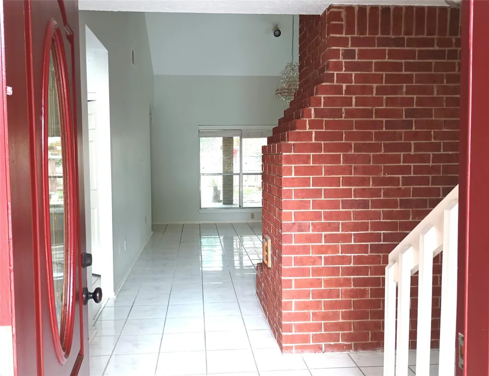 16355 Flint Run Way Sugar Land, TX 77498