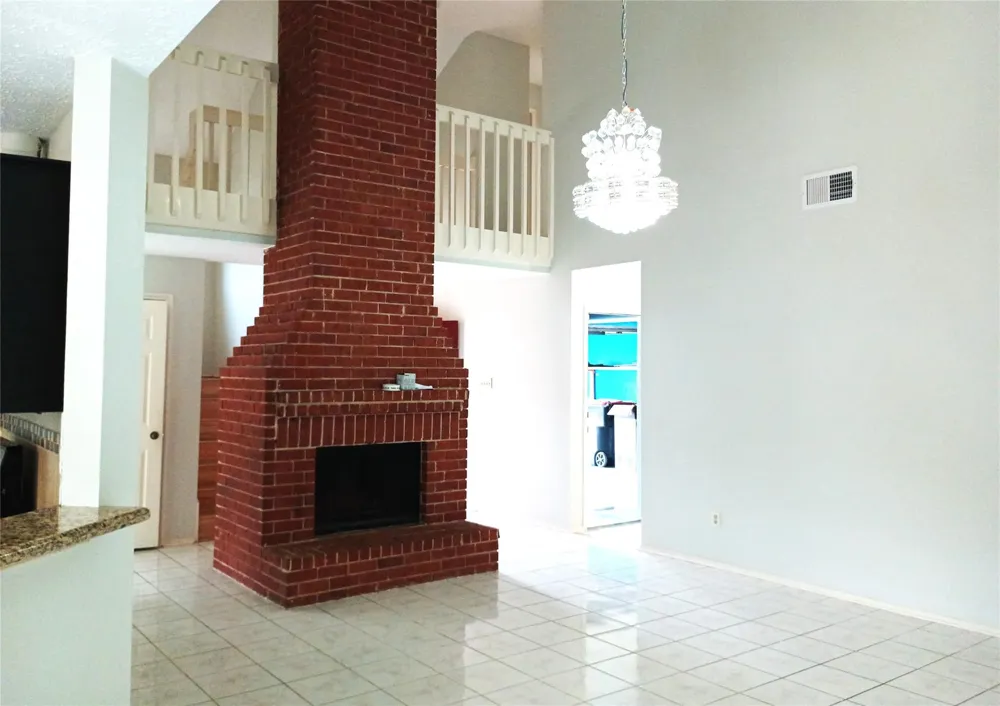 16355 Flint Run Way Sugar Land, TX 77498
