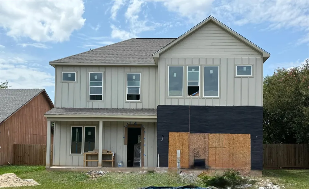 15823 Beechnut Street Houston, TX 77083