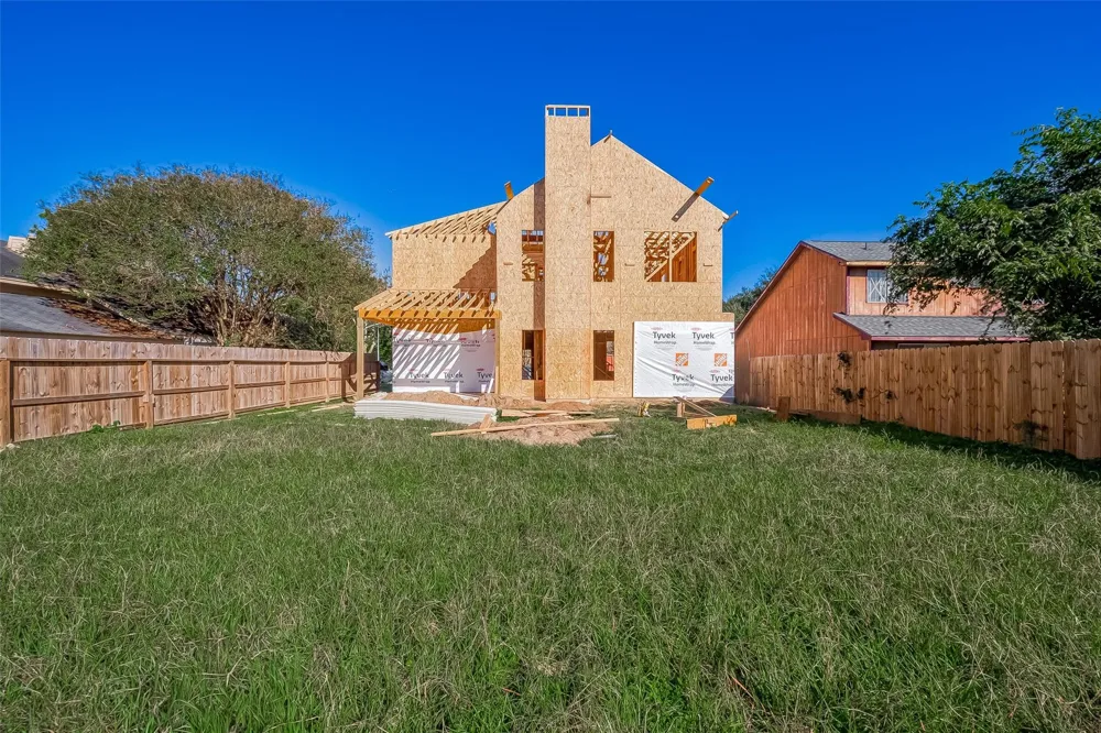 15823 Beechnut Street Houston, TX 77083