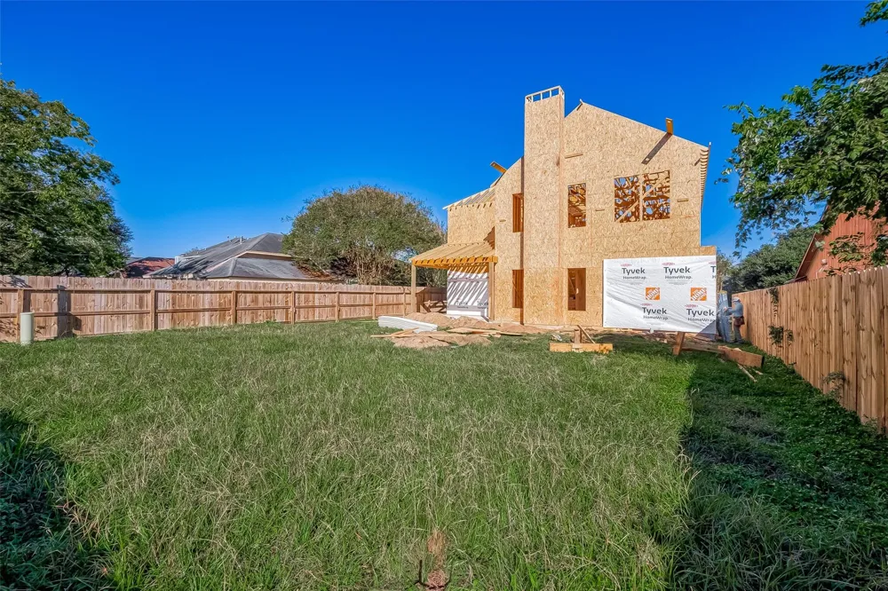 15823 Beechnut Street Houston, TX 77083