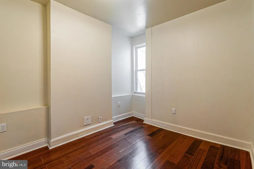 1135 MYRTLE AVENUE Baltimore, MD 21201