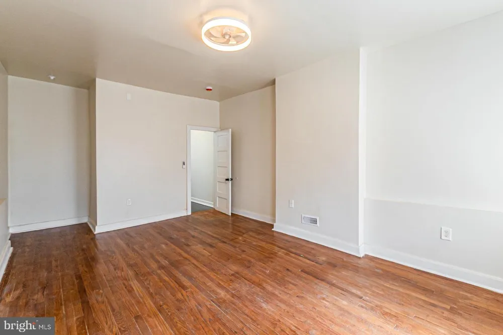 1135 MYRTLE AVENUE Baltimore, MD 21201