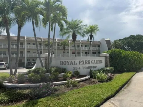 6600 ROYAL PALM BOULEVARD #215B