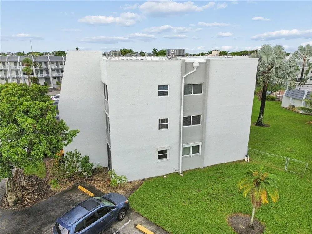 6600 ROYAL PALM BOULEVARD #215B Margate, FL 33063