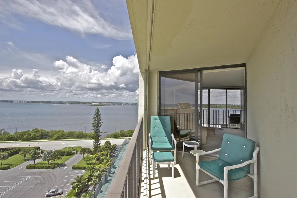 5420 Ocean Avenue #1006 Singer Island, FL 33404