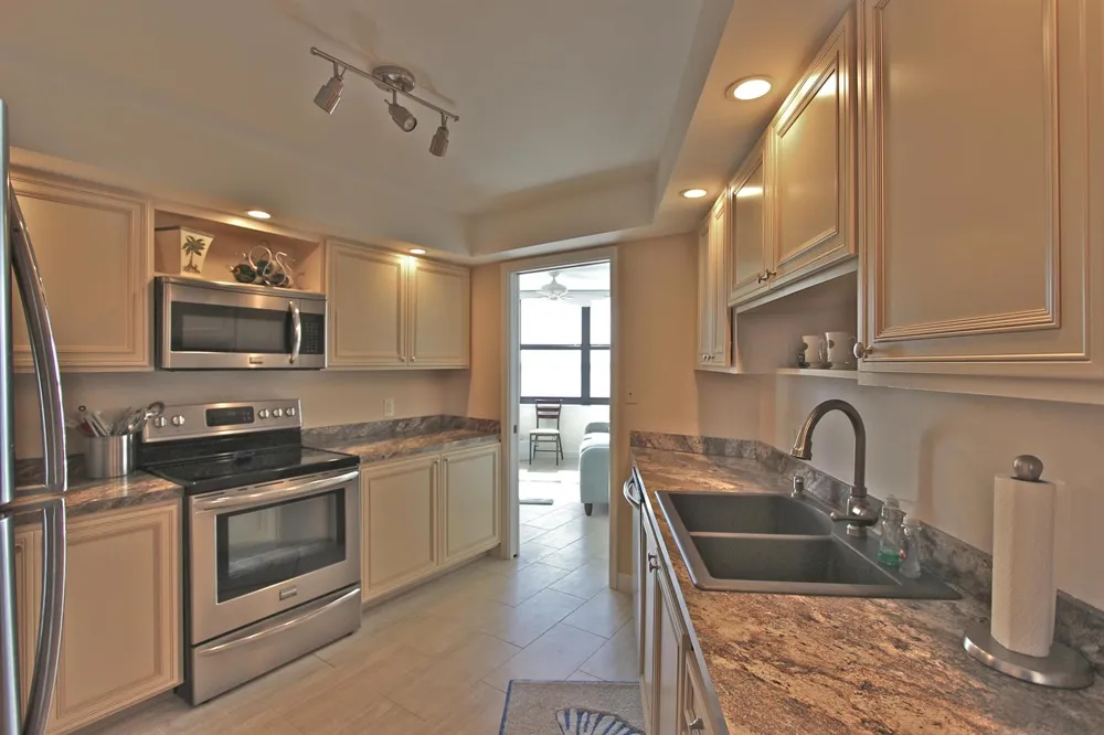 5420 Ocean Avenue #1006 Singer Island, FL 33404