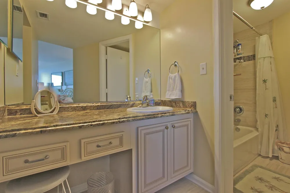 5420 Ocean Avenue #1006 Singer Island, FL 33404