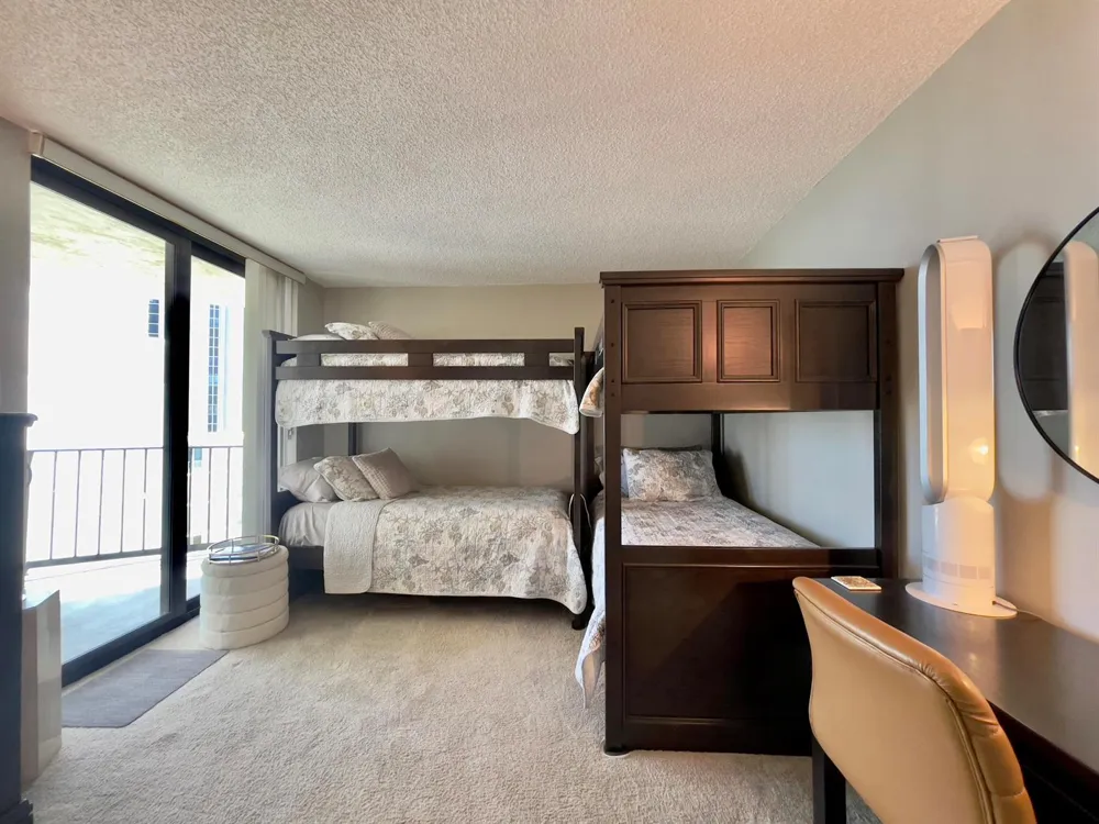 5420 Ocean Avenue #1006 Singer Island, FL 33404