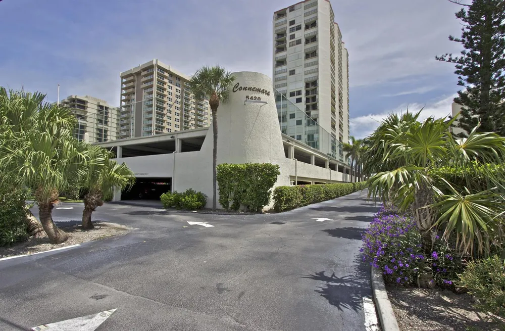 5420 Ocean Avenue #1006 Singer Island, FL 33404