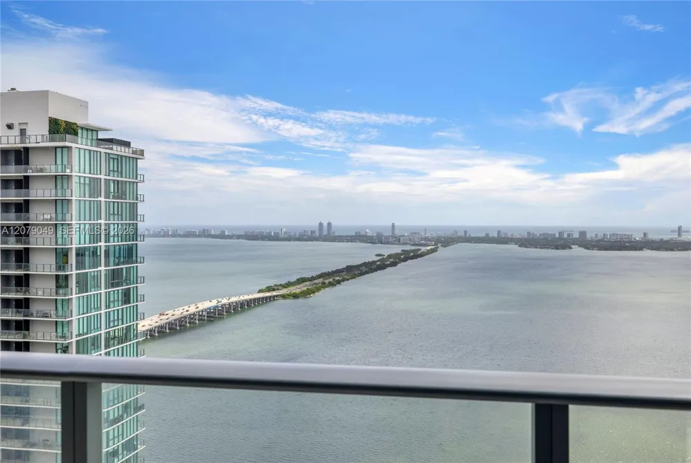 480 NE 31st St #4706 Miami, FL 33137