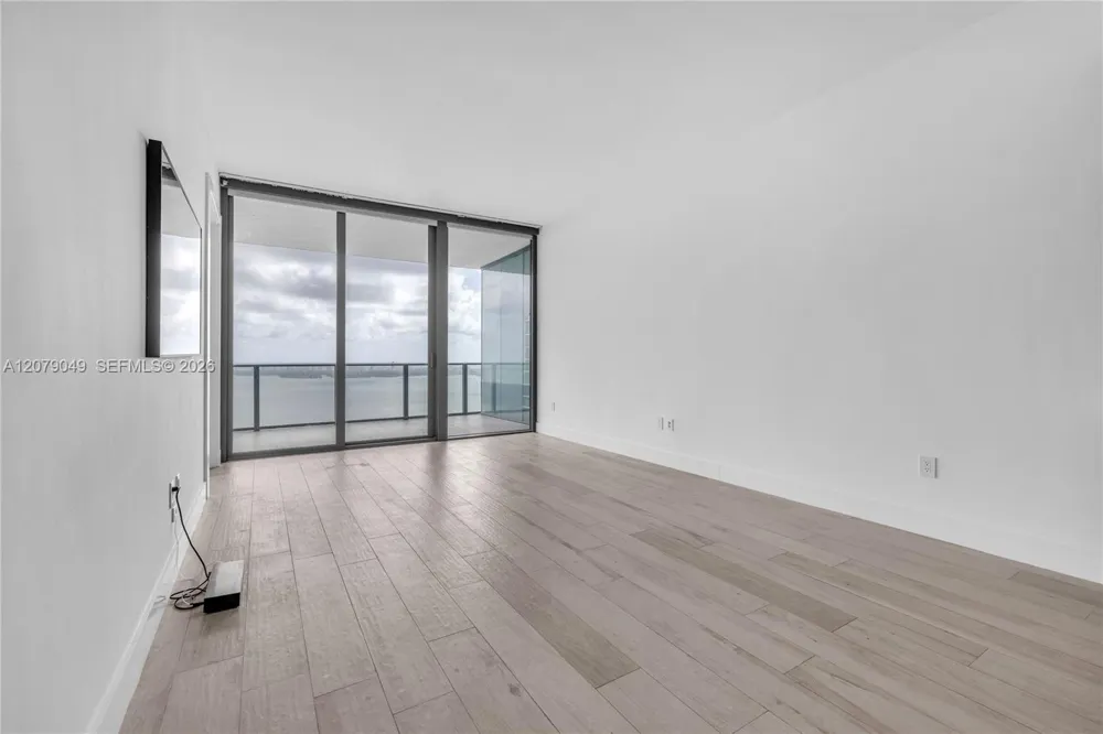 480 NE 31st St #4706 Miami, FL 33137