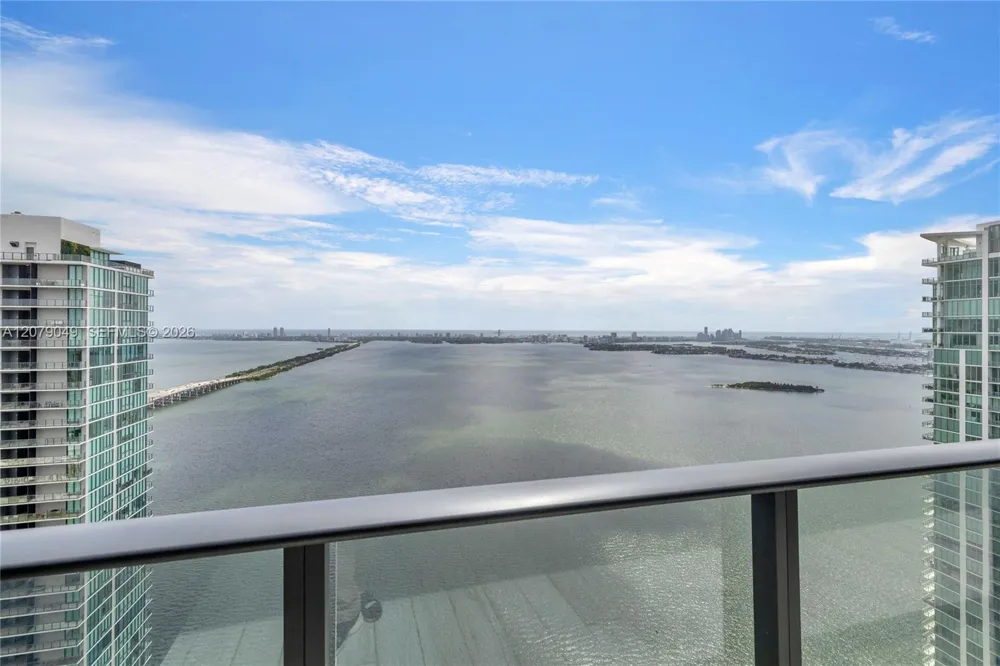 480 NE 31st St #4706 Miami, FL 33137