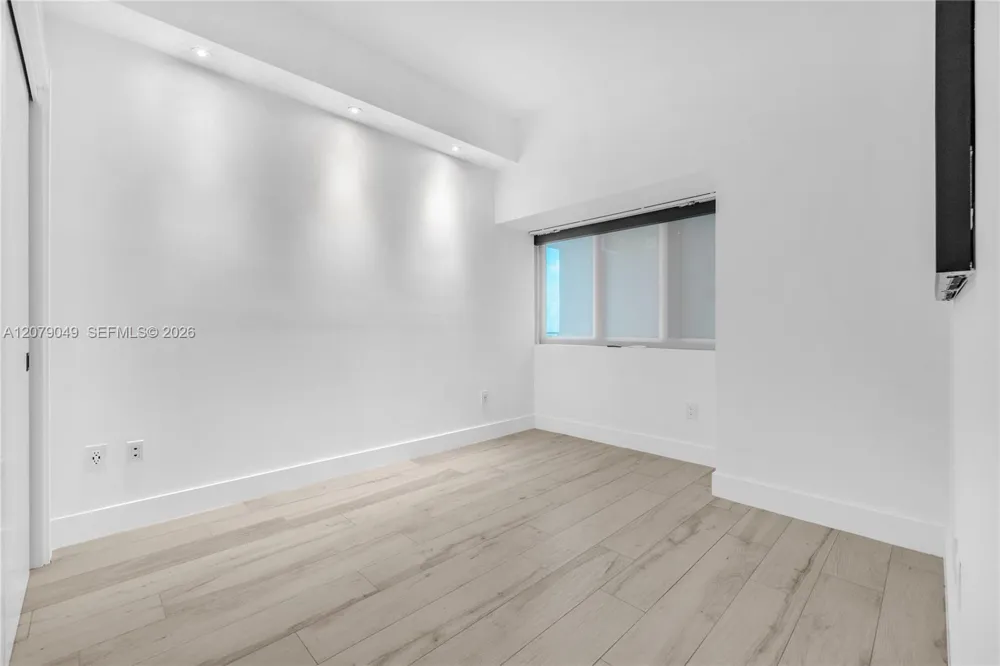 480 NE 31st St #4706 Miami, FL 33137