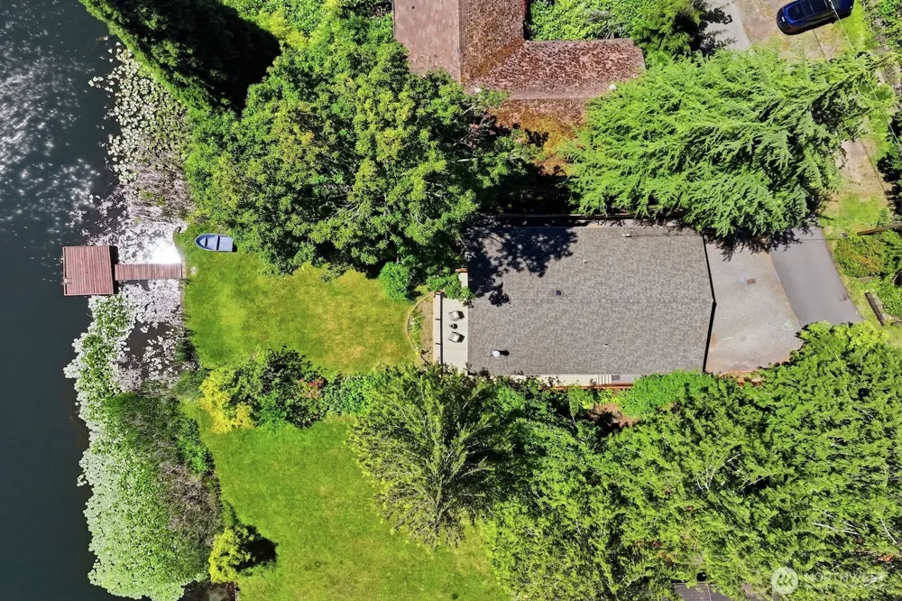 5620 Halls Lake Way Lynnwood, WA 98036