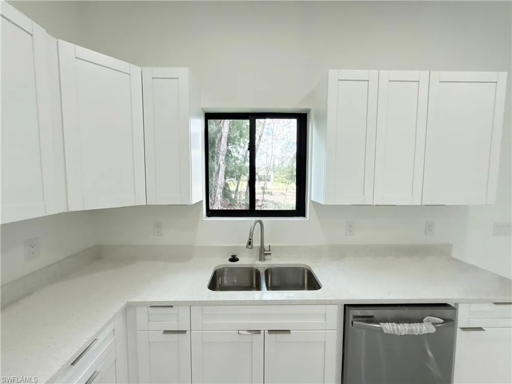 4322 Kismet Parkway W Cape Coral, FL 33993