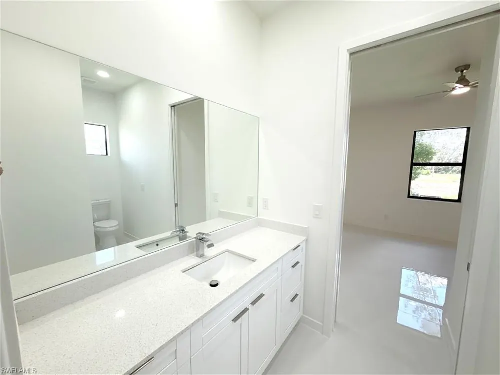 4322 Kismet Parkway W Cape Coral, FL 33993