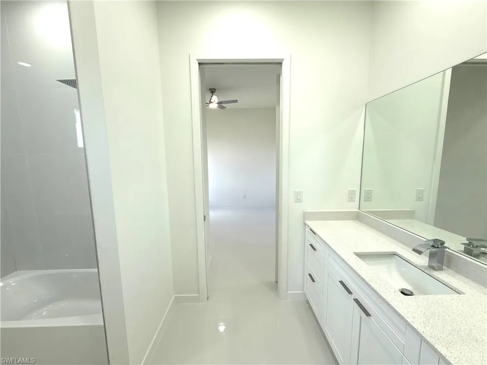 4322 Kismet Parkway W Cape Coral, FL 33993