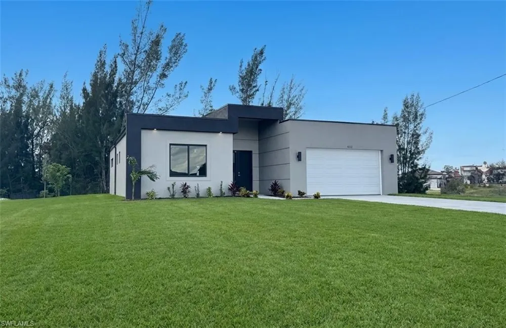 4322 Kismet Parkway W Cape Coral, FL 33993
