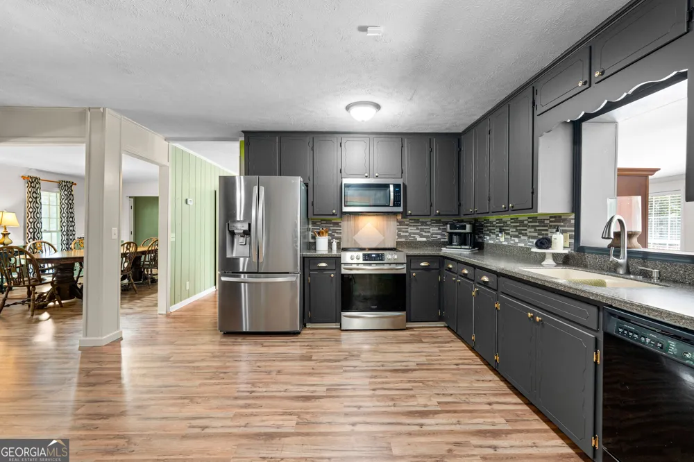 5023 Veterans Memorial PKWY Lanett, AL 36863