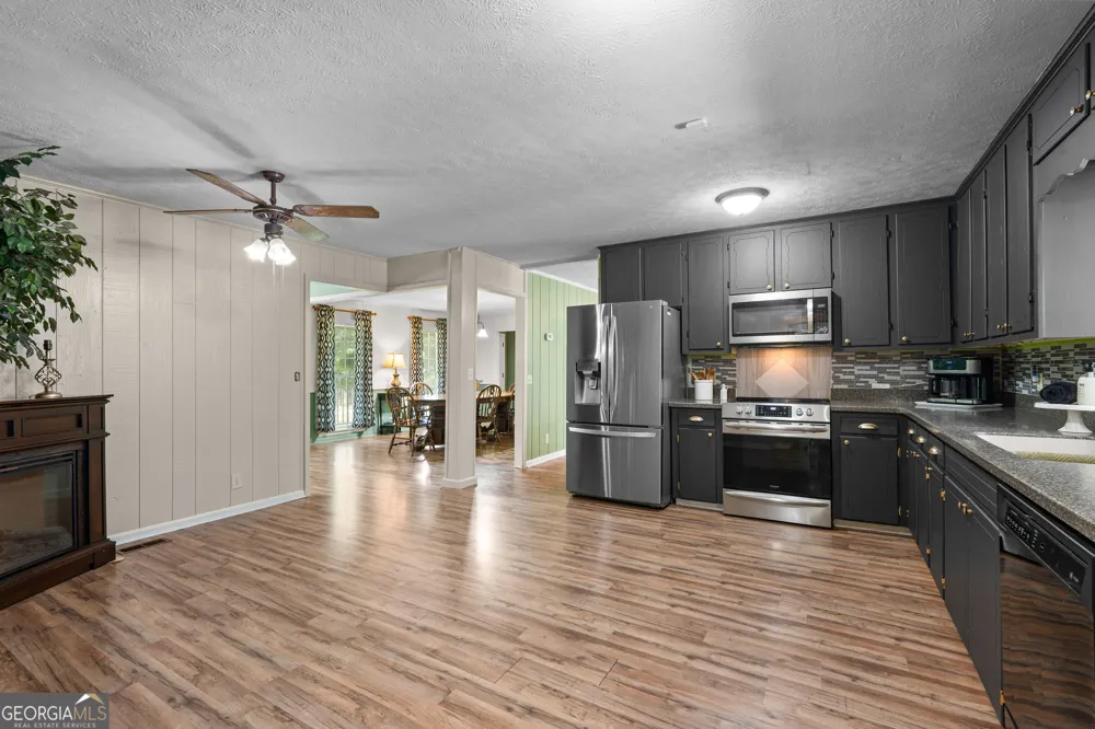 5023 Veterans Memorial PKWY Lanett, AL 36863