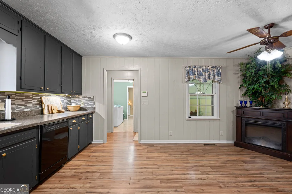 5023 Veterans Memorial PKWY Lanett, AL 36863