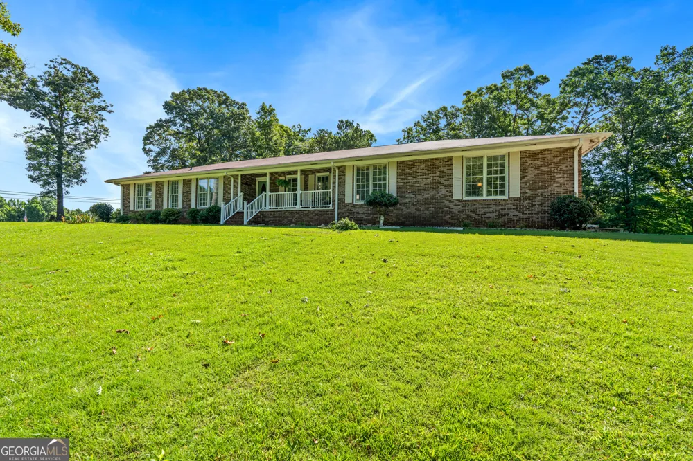 5023 Veterans Memorial PKWY Lanett, AL 36863