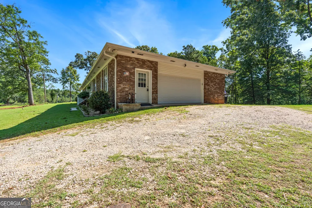 5023 Veterans Memorial PKWY Lanett, AL 36863