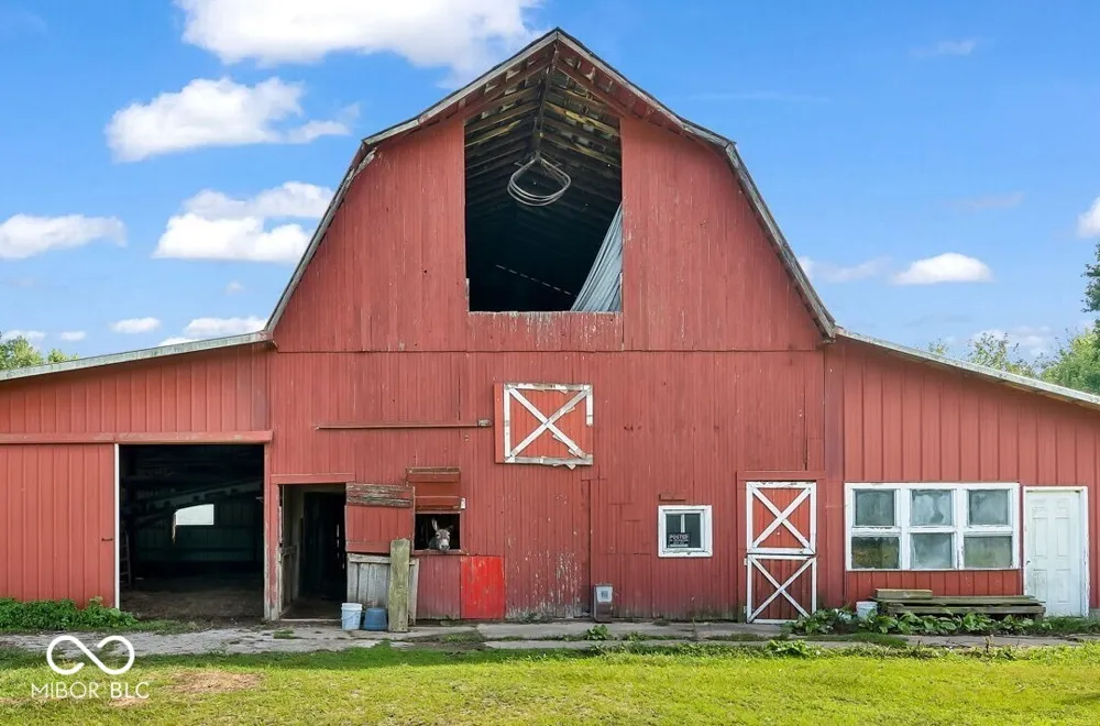 10899 S County Road 525 W Reelsville, IN 46171