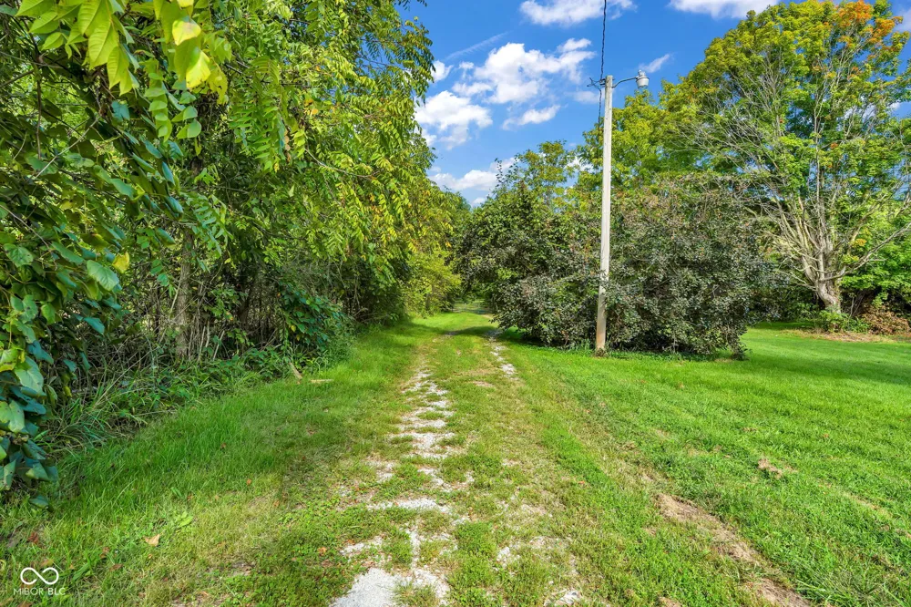 10899 S County Road 525 W Reelsville, IN 46171