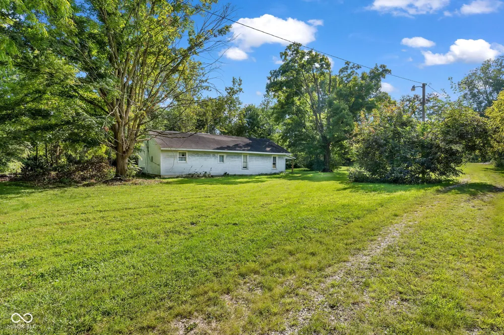10899 S County Road 525 W Reelsville, IN 46171