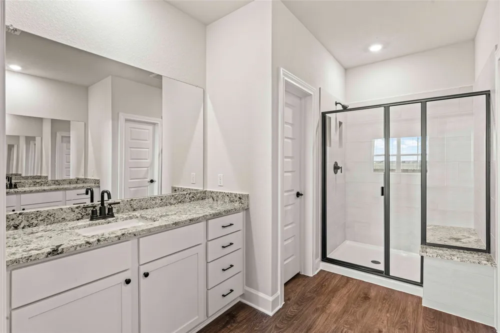 521 W Luna Blue Lane Jarrell, TX 76537